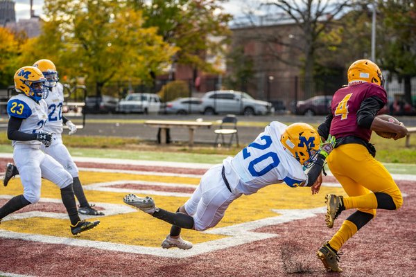 How Can UK Women Embrace Sustainable Fashion Trends in Their Wardrobes?